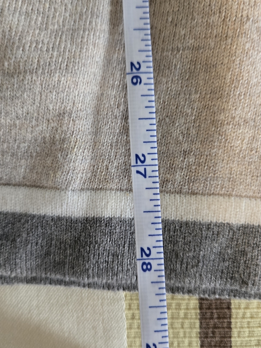 Banana Republic Cardigan. Large. - Picture 6 of 6